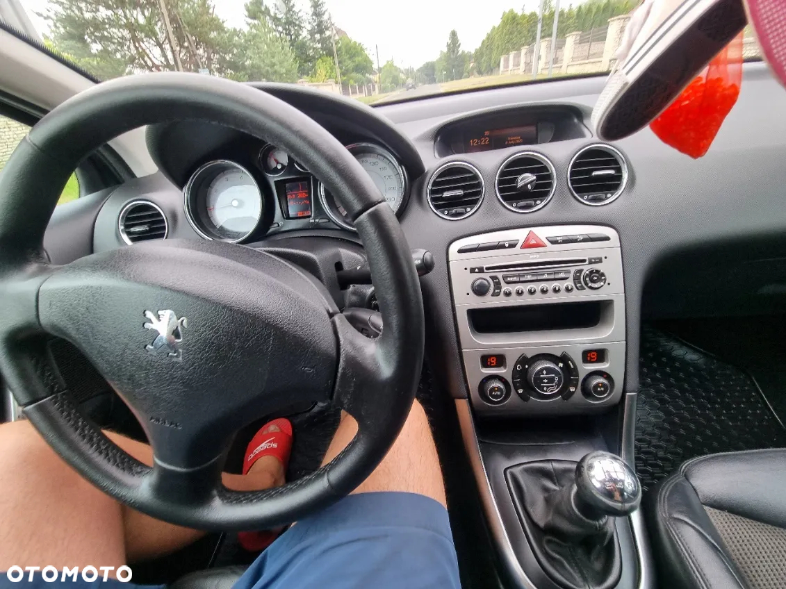 Peugeot 308 1.6 Premium Plus - 27