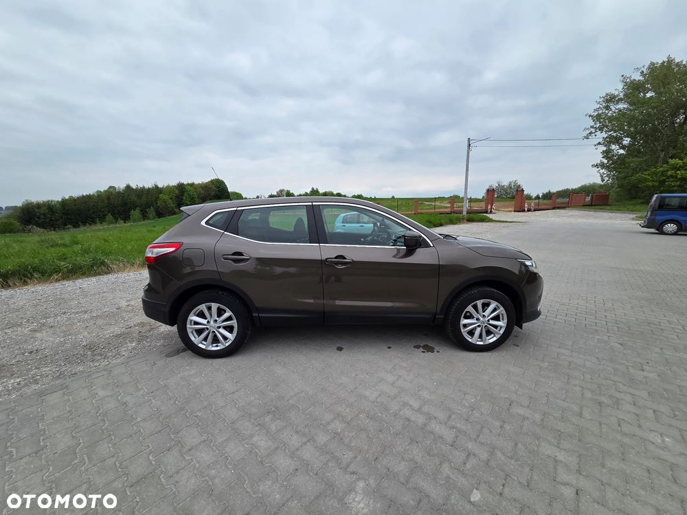 Nissan Qashqai - 4