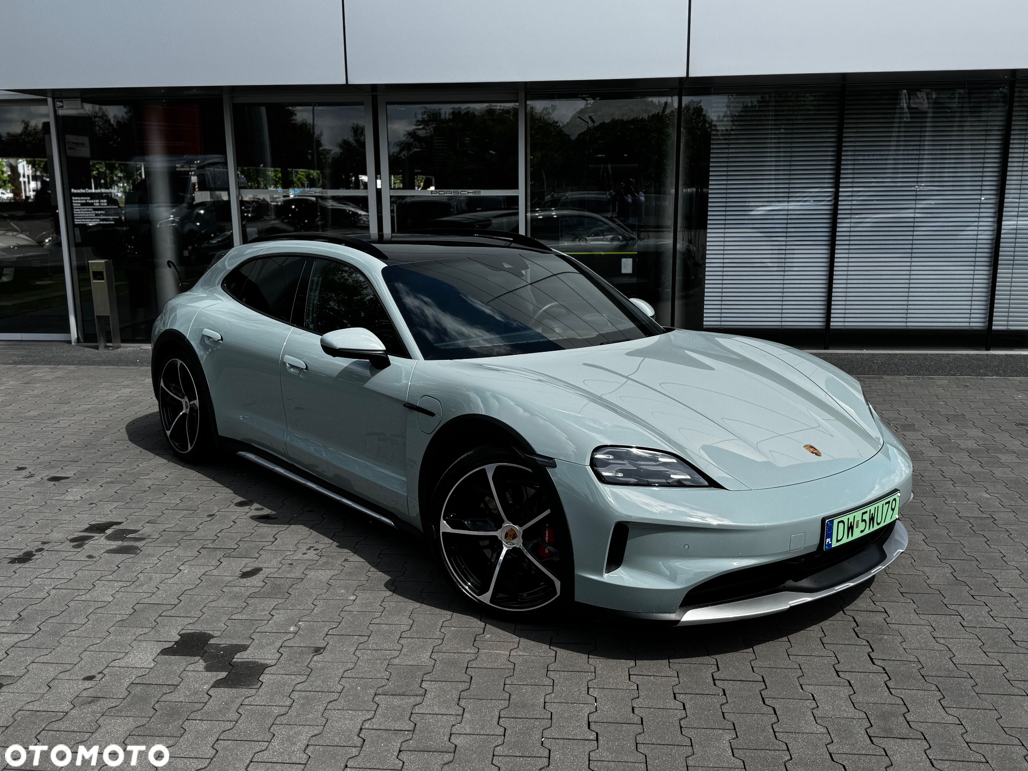 Porsche Taycan 105kWh 4S Cross Turismo - 9