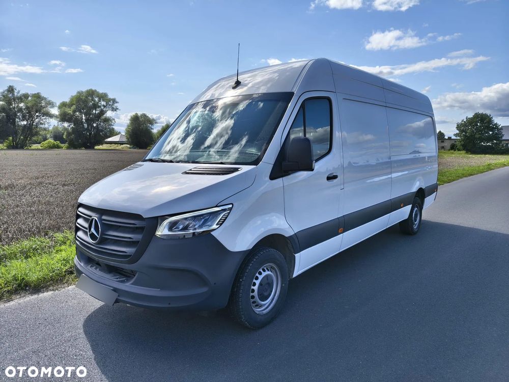 Mercedes-Benz Sprinter - 7