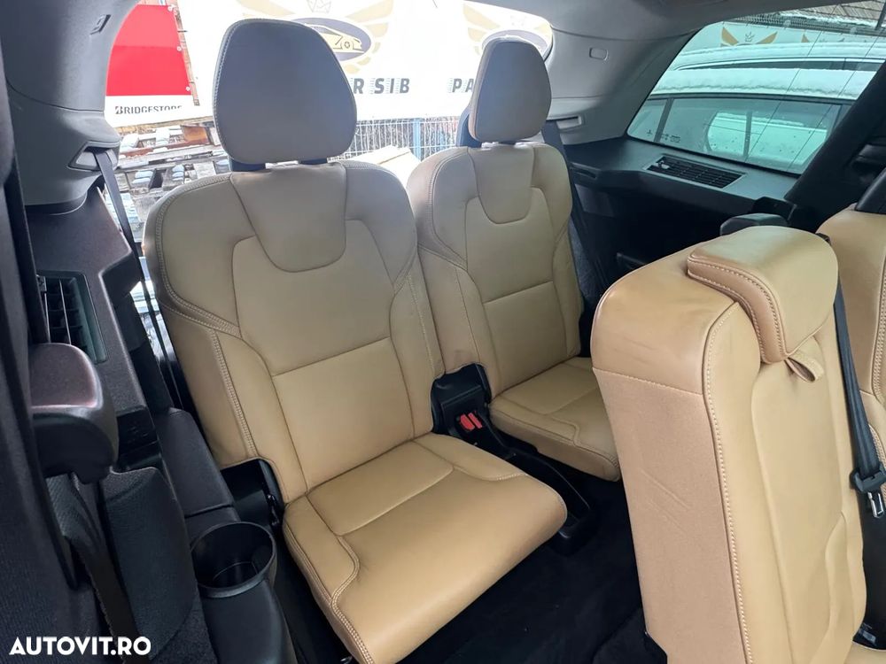 Volvo XC 90 D5 AWD Geartronic Inscription - 17