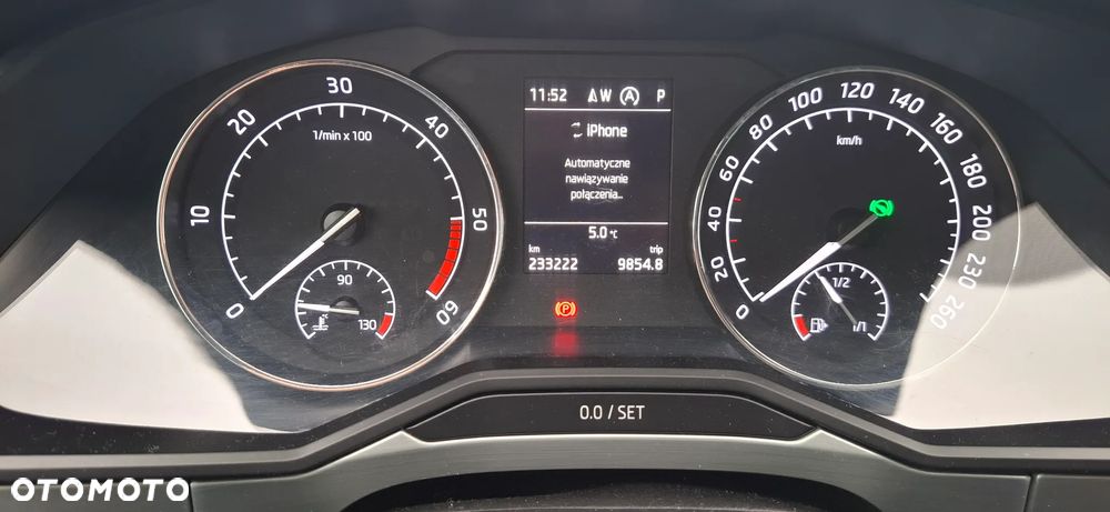 Skoda Superb 2.0 TDI Active DSG - 11