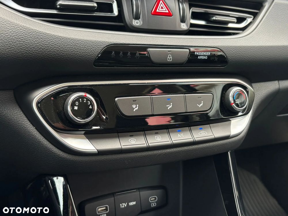 Hyundai i30 1.0 T-GDI Modern - 22