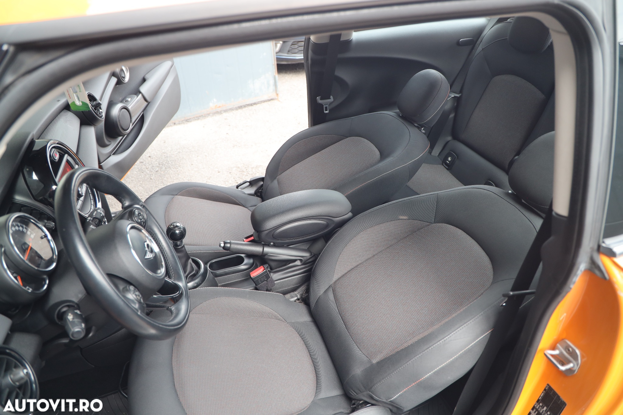 Mini ONE Standard - 17