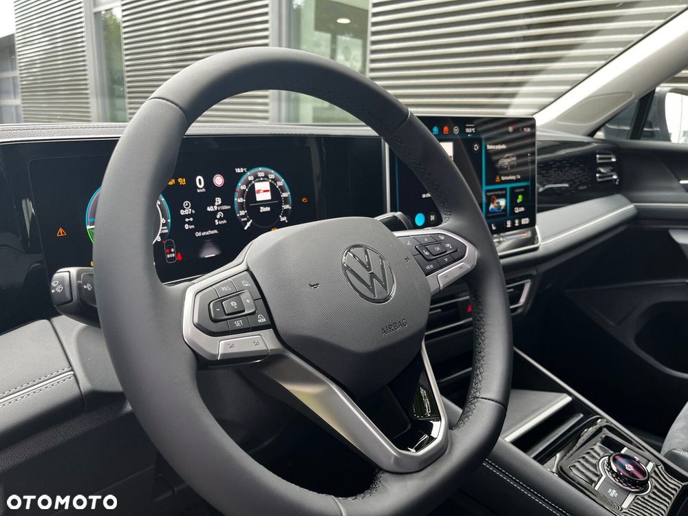 Volkswagen Tiguan - 15