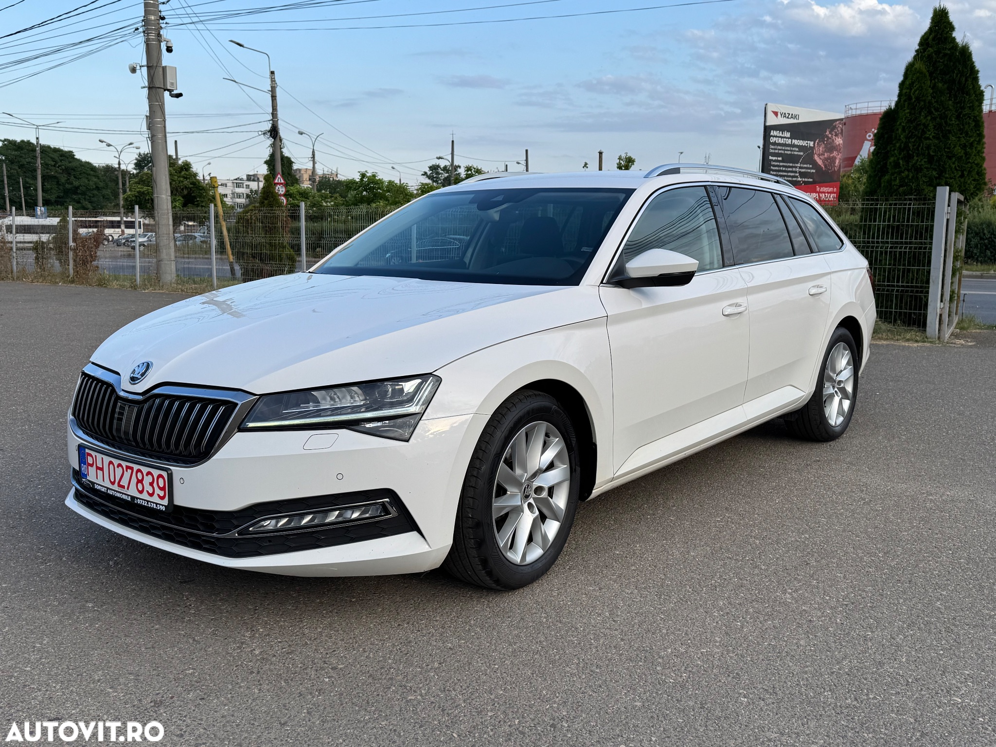 Skoda Superb Combi 2.0 TDI DSG Style - 9