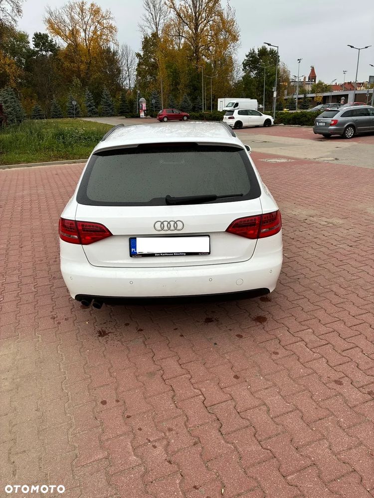 Audi A4 Avant 2009 photo 4