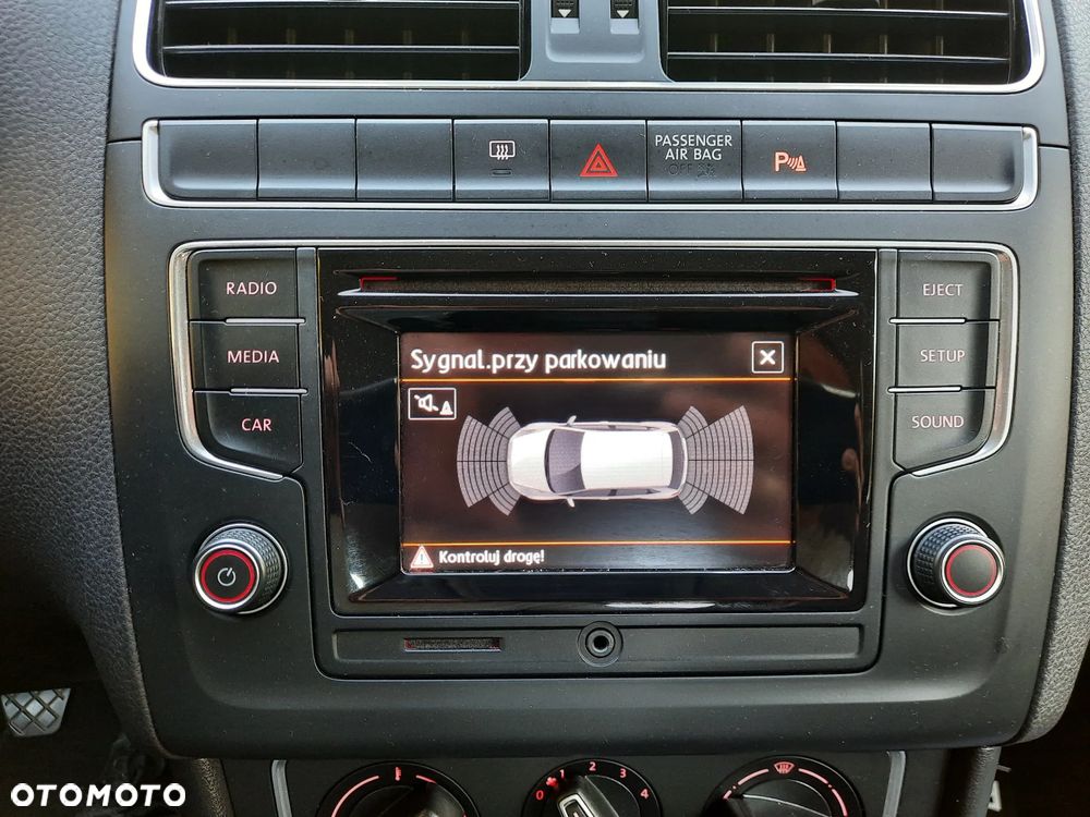 Volkswagen Polo - 24