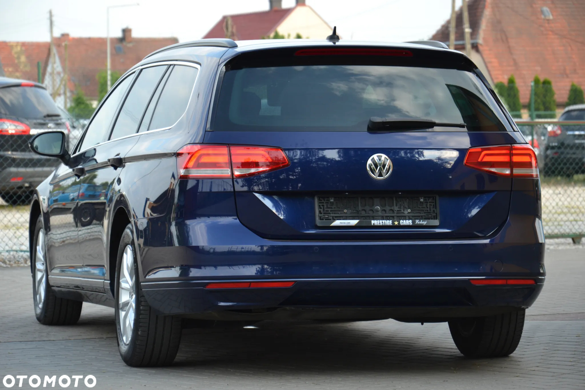 Volkswagen Passat Variant 2.0 TDI DSG (BlueMotion Technology) Comfortline - 13