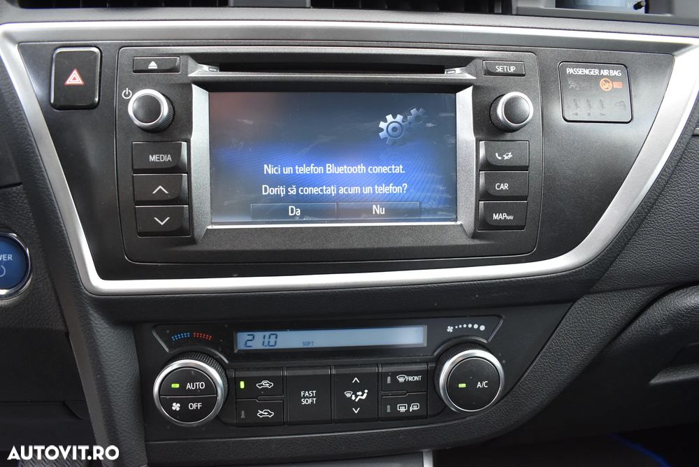 Toyota Auris 1.8 L VVT-i Luna - 14