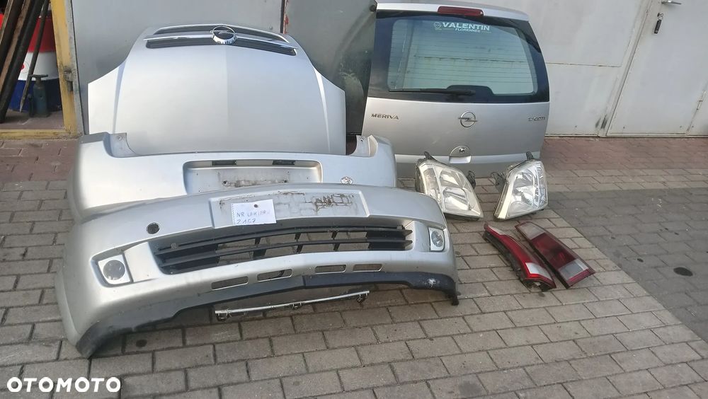 Opel Meriva zderzak maska - 1
