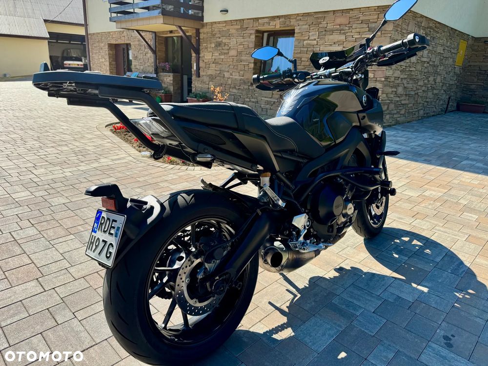 Yamaha MT - 6