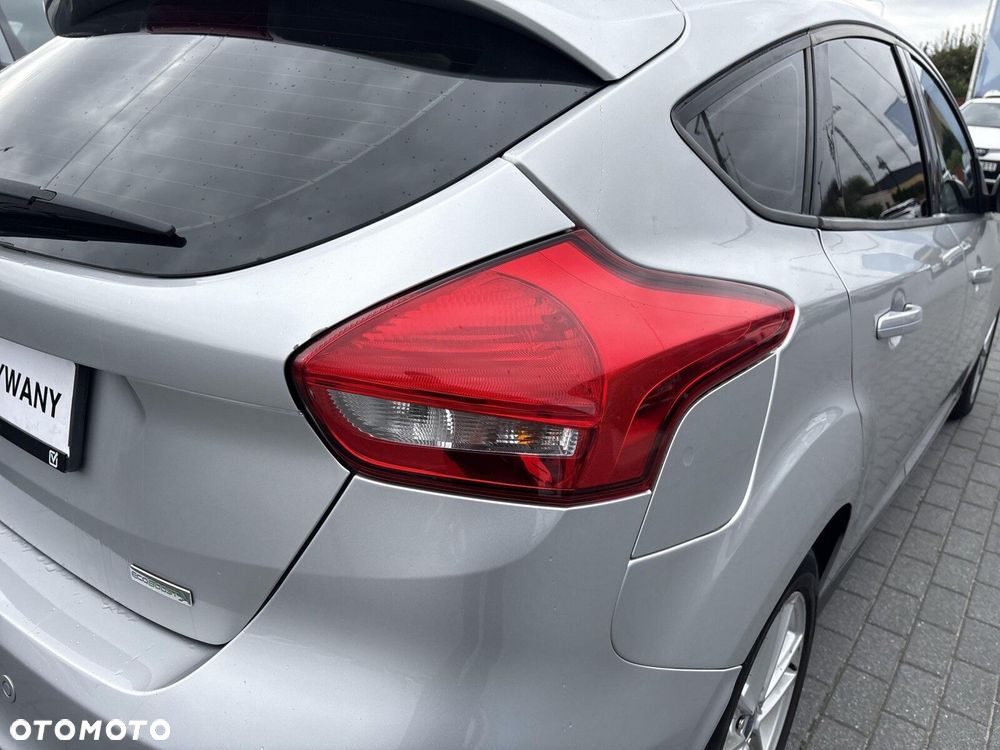 Ford Focus - 28