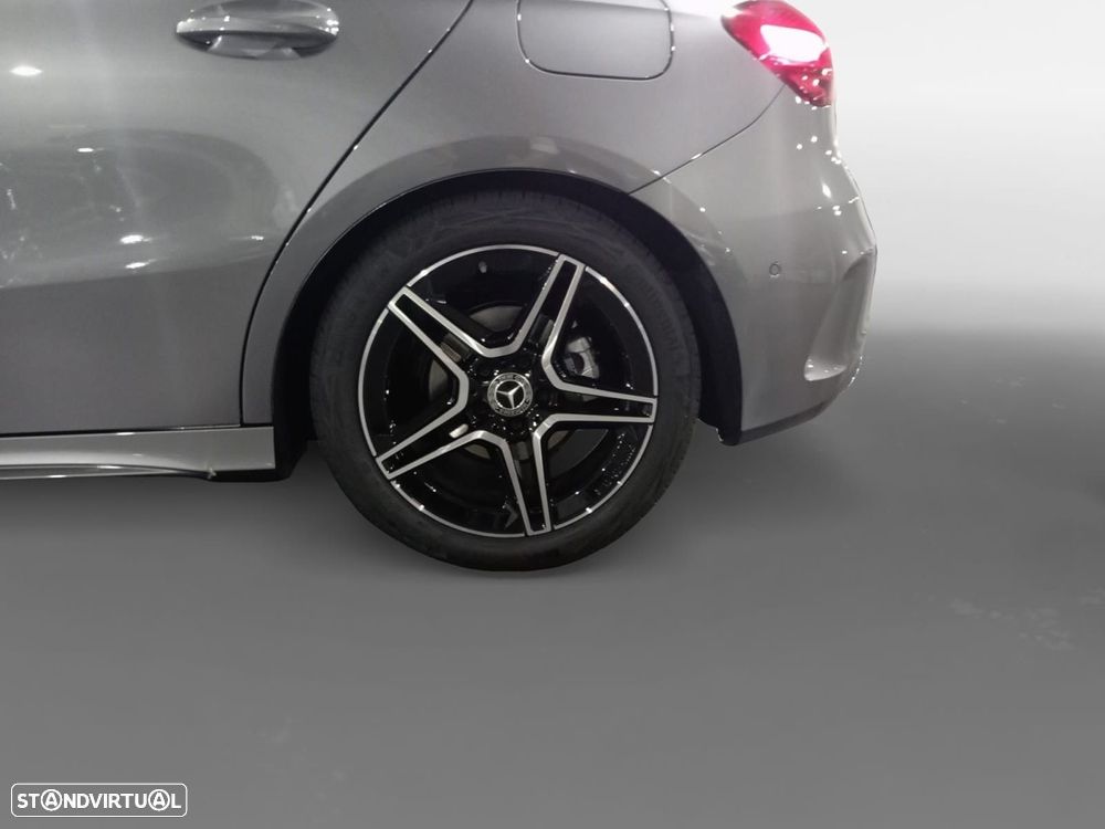 Mercedes-Benz A 180 - 15