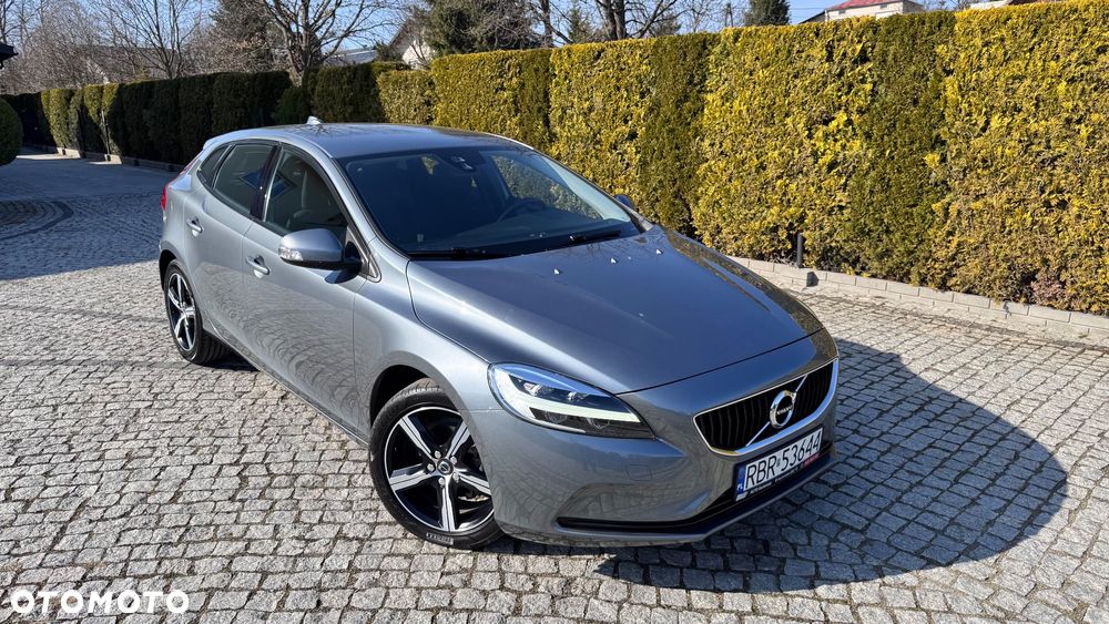 Volvo V40 D2 Kinetic - 2