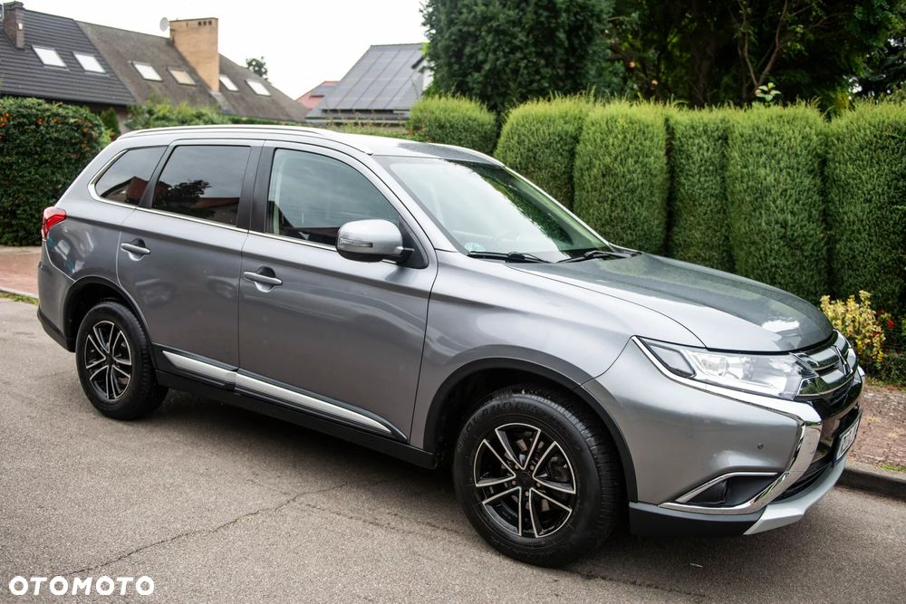 Mitsubishi Outlander 2017 photo 3