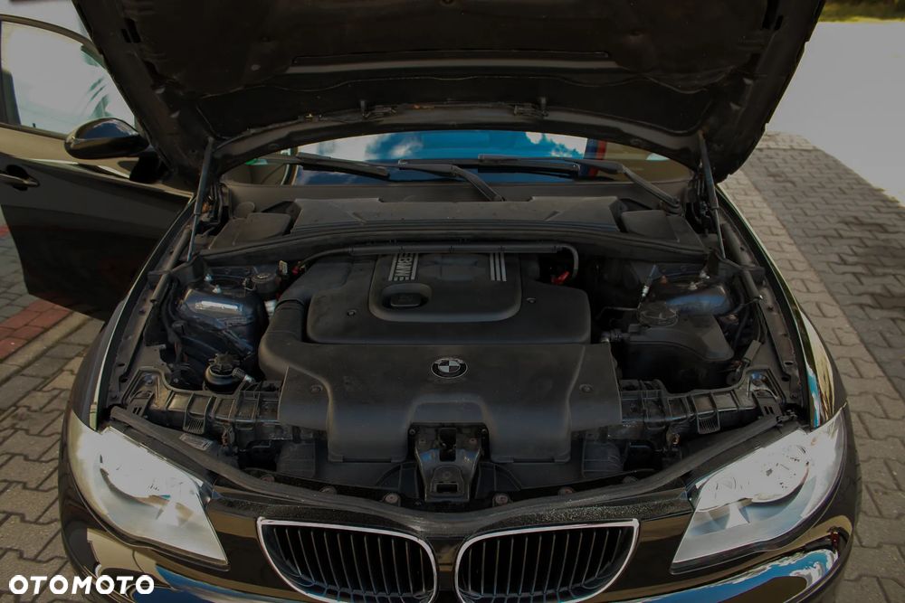 BMW Seria 1 120d DPF - 39