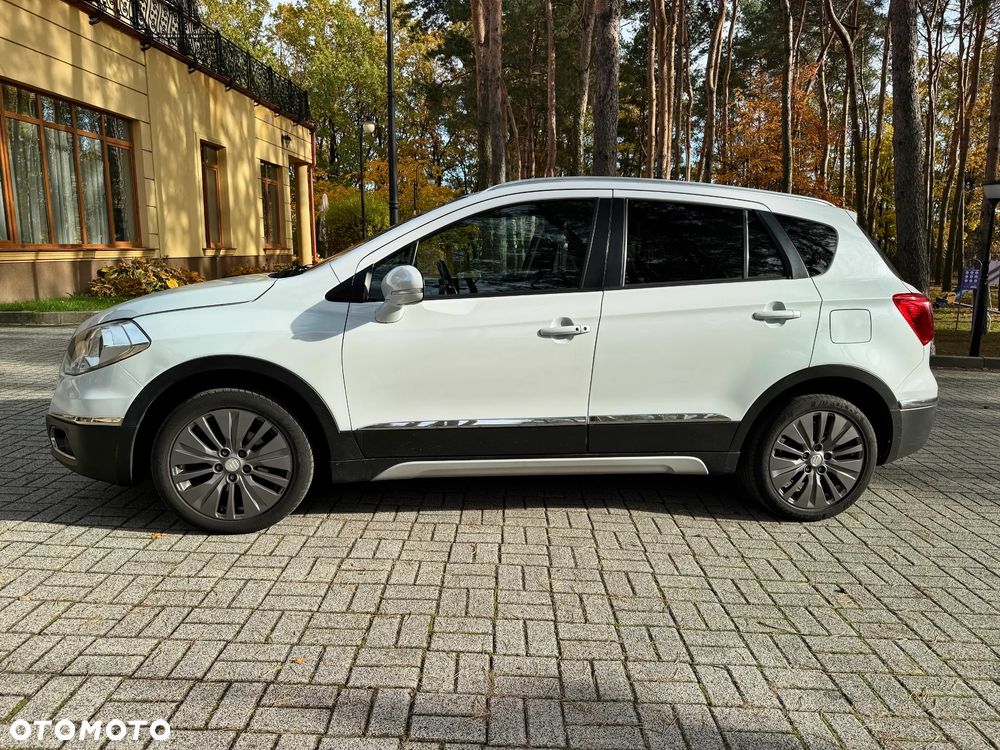Suzuki SX4 - 5