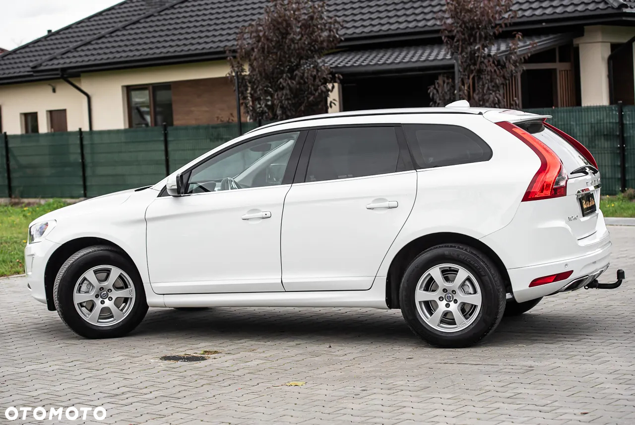 Volvo XC 60 D4 Geartronic Summum - 10