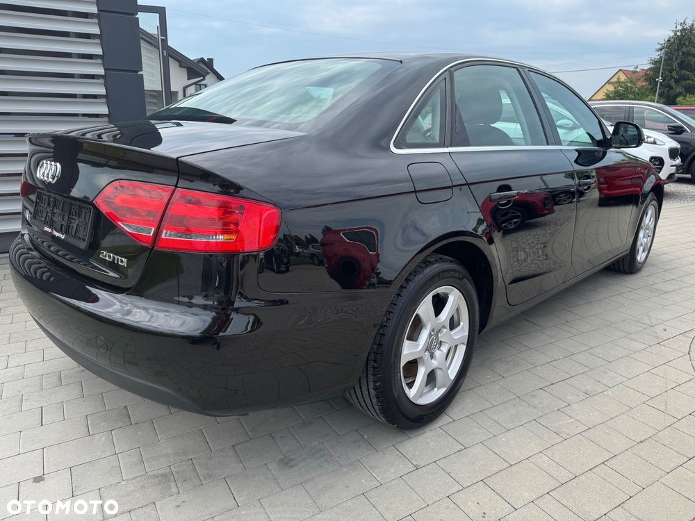 Audi A4 Limousine 2.0 TDI DPF Ambiente - 11