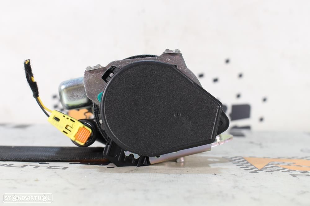 Cinto Frontal Direito Volkswagen Scirocco (137, 138)  1K8857706a / 615 - 2