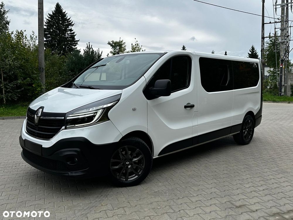 Renault Trafic Grand 2.0 dCi EDC - 11