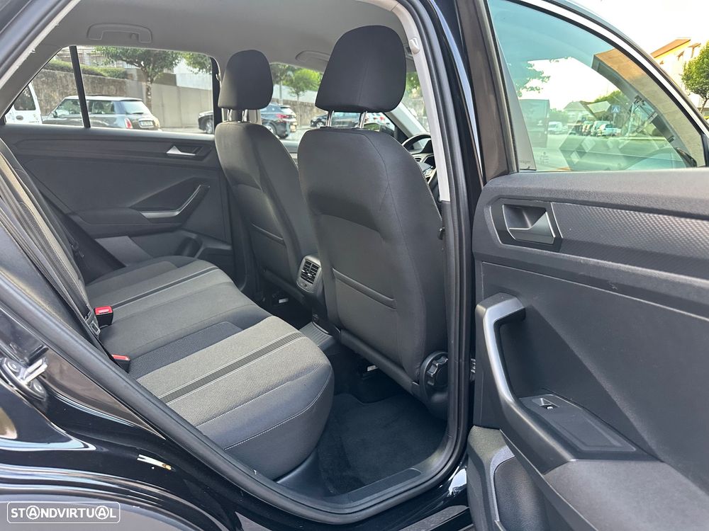 VW T-Roc 1.5 TSI Sport DSG - 33