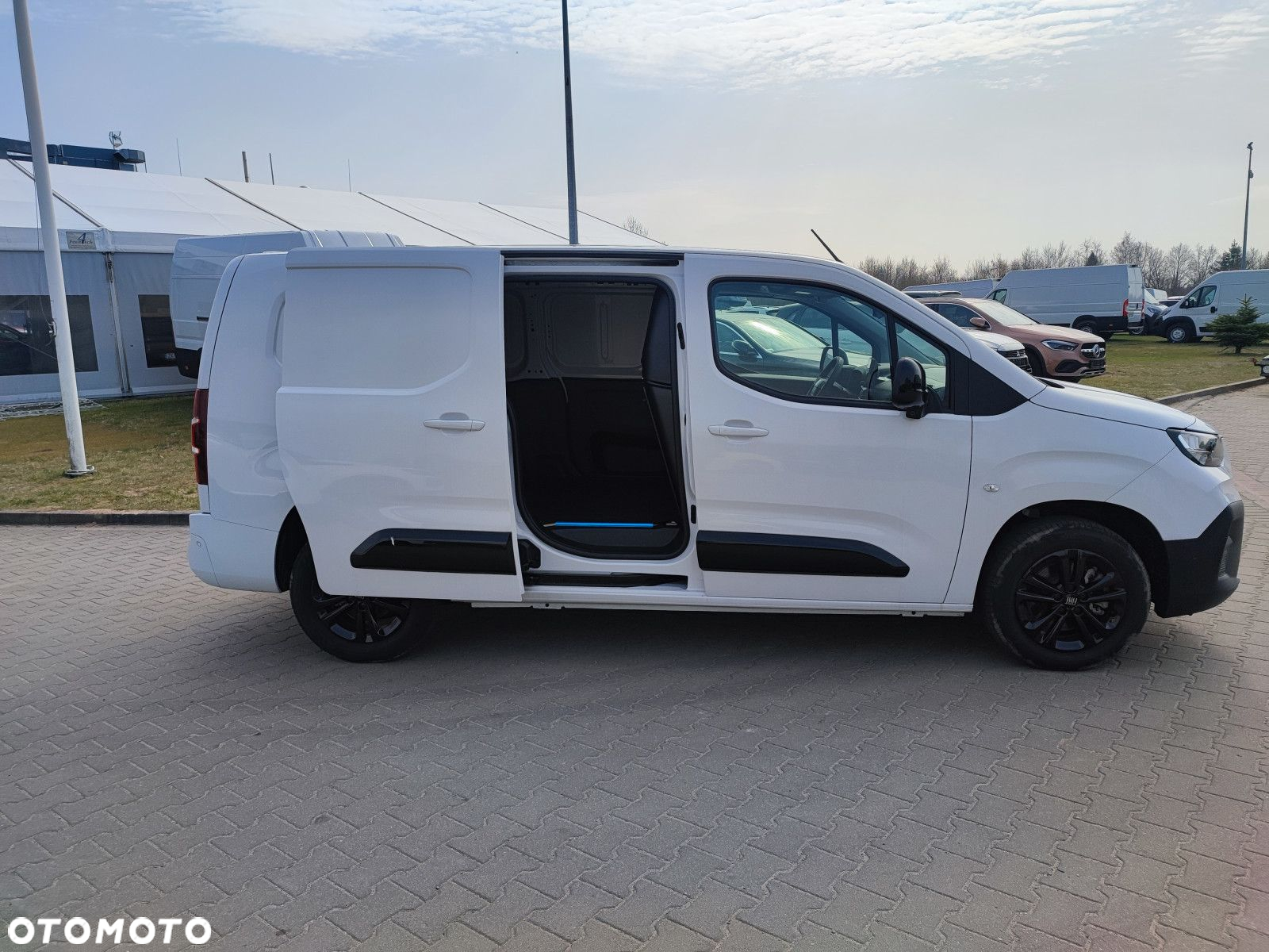Fiat Doblo Van - 11