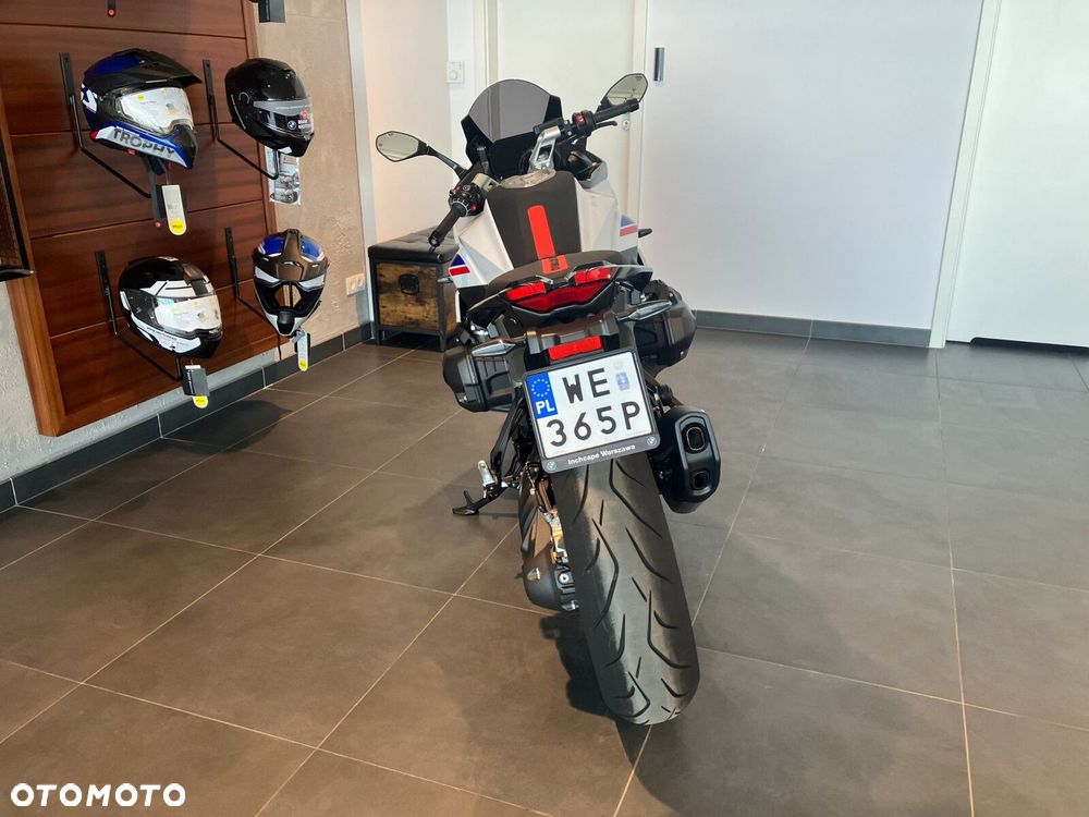 BMW R - 12