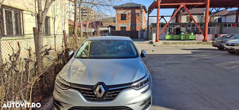 Renault Megane TCe 140 GPF EDC Techno - 14