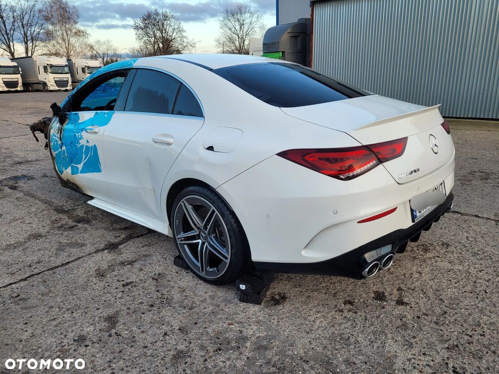 Mercedes-Benz CLA - 10