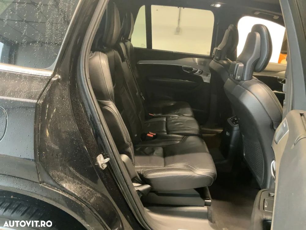 Volvo XC 90 T8 Twin Engine AWD Inscription - 11