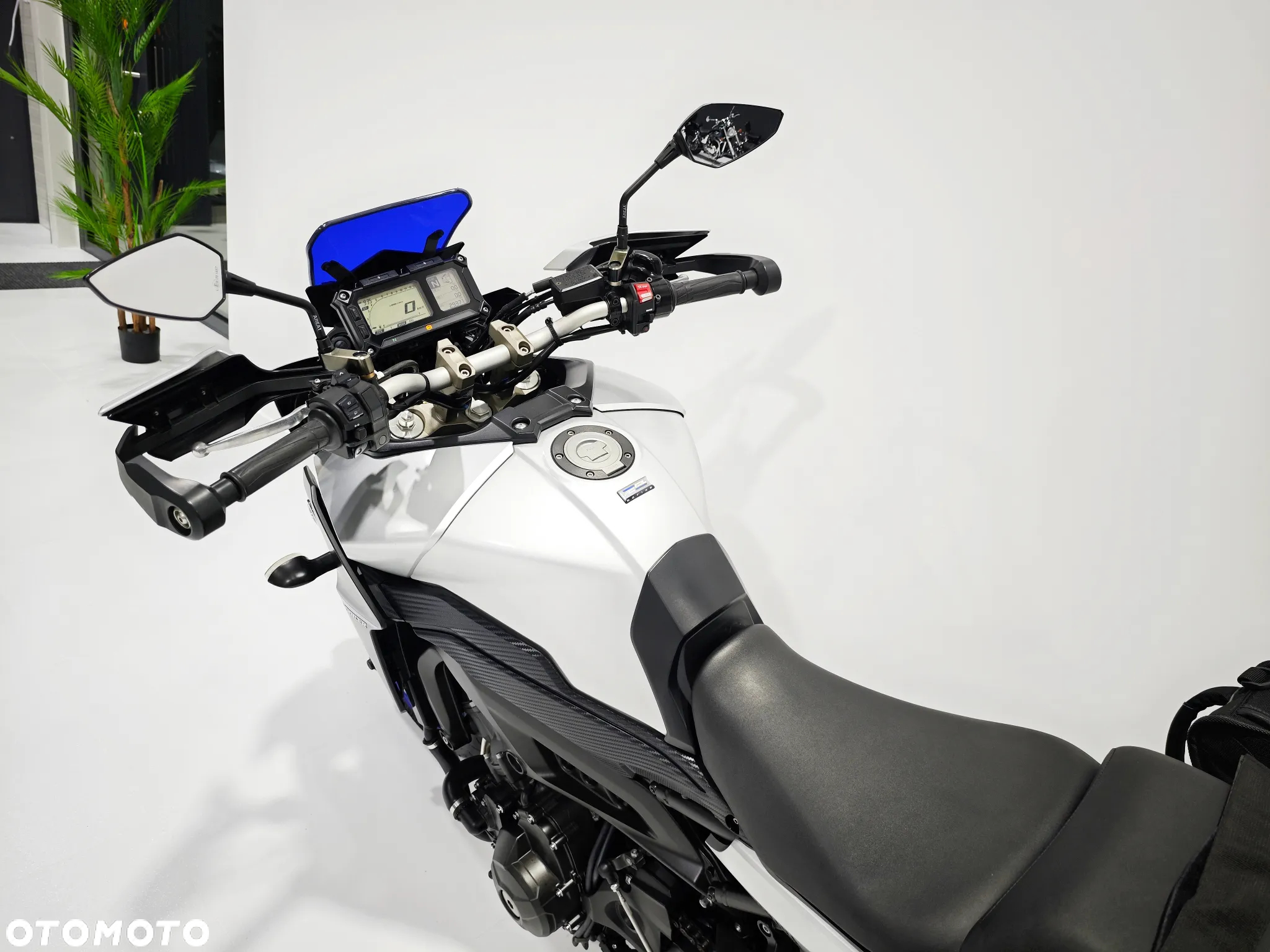 Yamaha MT - 13