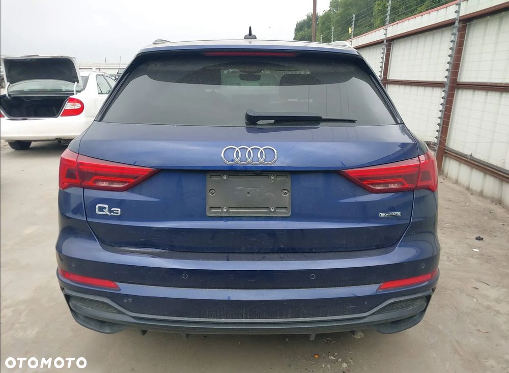 Audi Q3 45 TFSI Quattro S tronic - 3