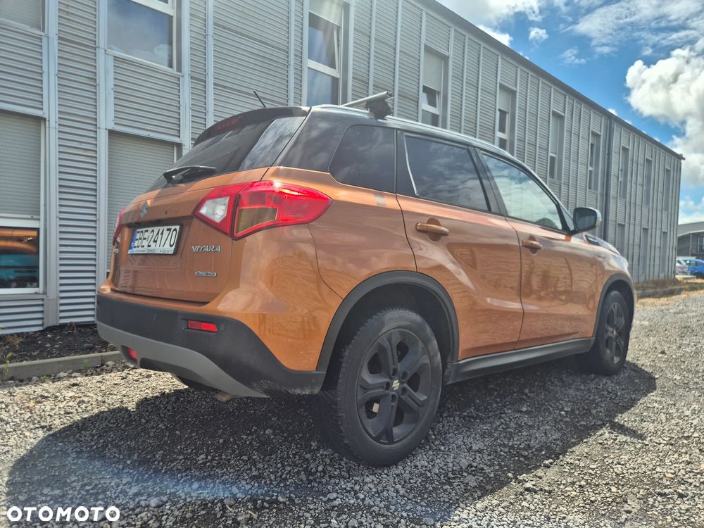 Suzuki Vitara 1.4 Boosterjet Premium 4WD - 2