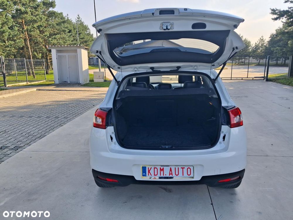 Peugeot 4008 - 29
