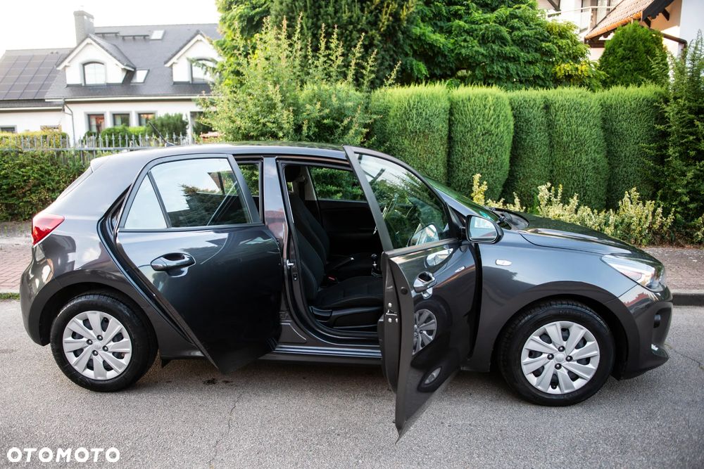 Kia Rio 1.2 L Business Line - 8