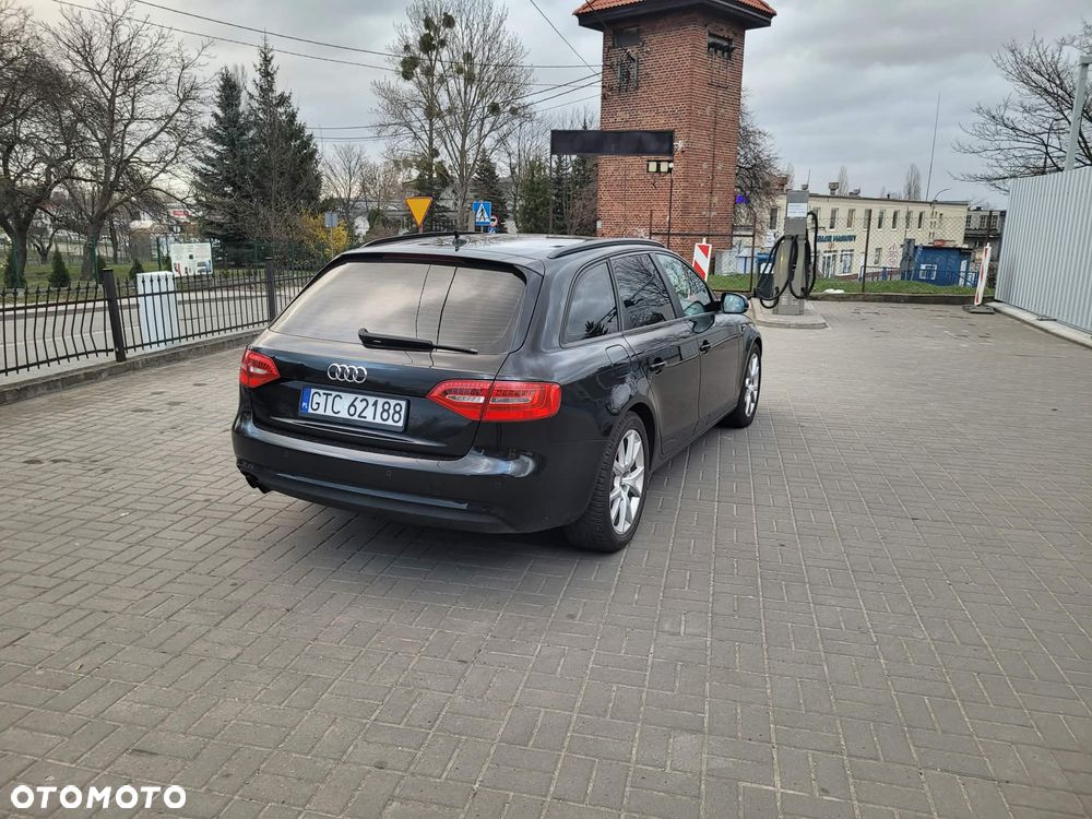 Audi A4 Avant 2.0 TDI Limited Edition - 5