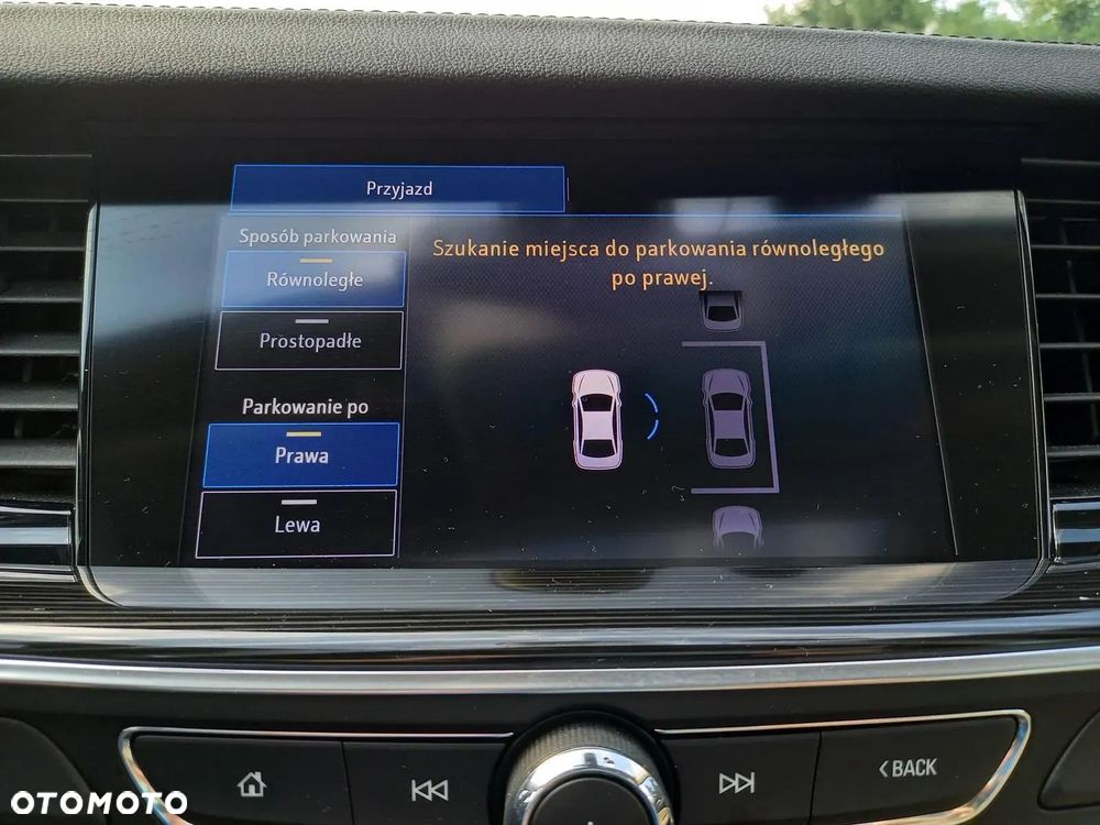 Opel Insignia 1.5 T Exclusive S&S - 23