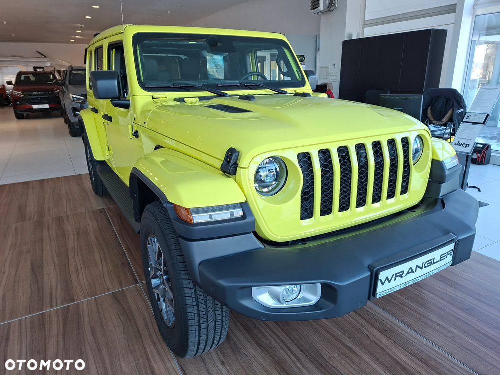 Jeep Wrangler - 4
