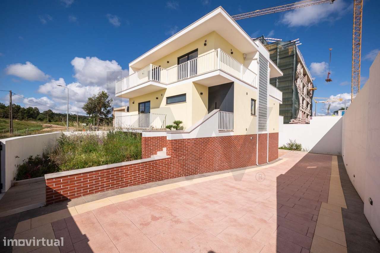Moradia T4 Nova Condados Figueira da Foz a 5 minutos da Praia - Grande imagem: 2/60