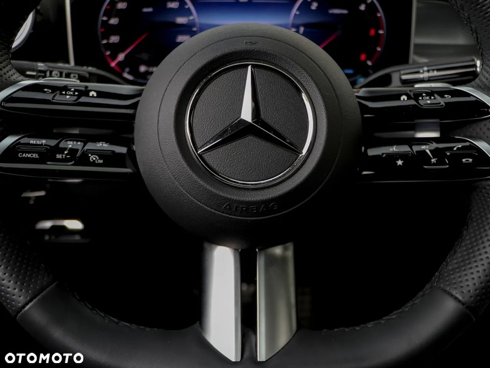 Mercedes-Benz GLC 220 d mHEV 4-Matic Avantgarde - 27