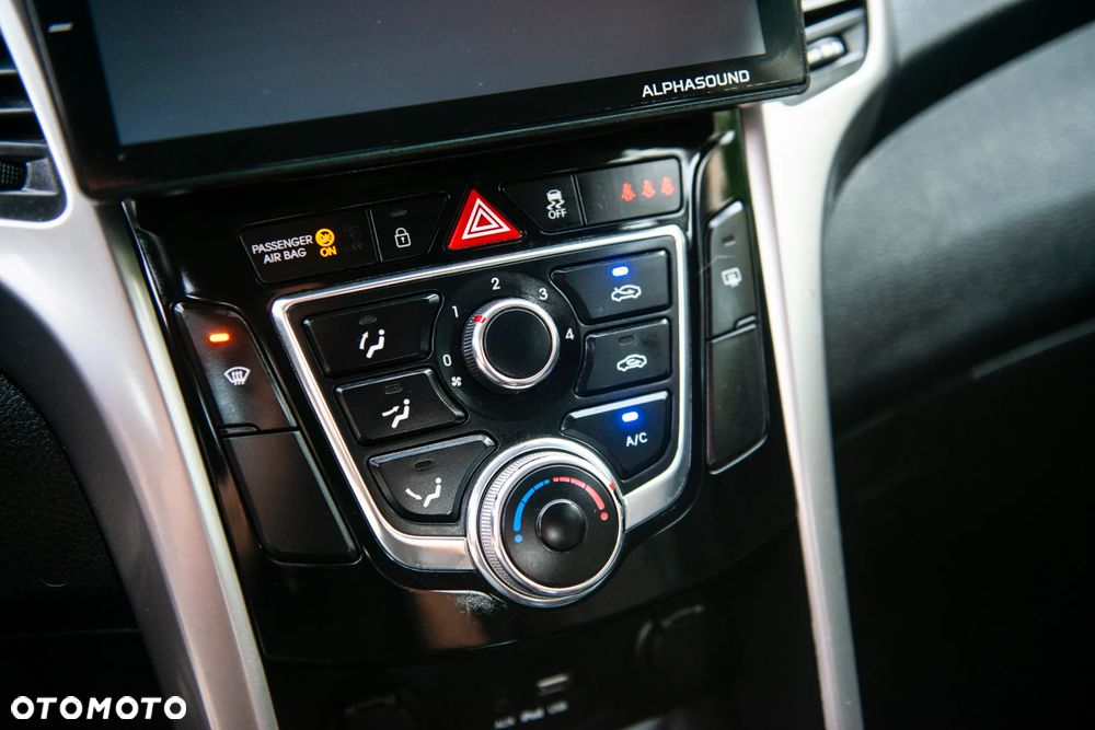 Hyundai i30 1.6 Style - 24