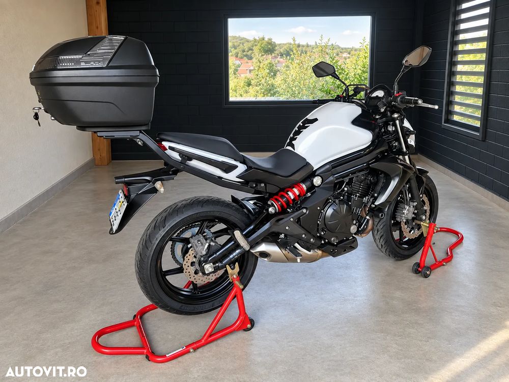 Kawasaki Ninja 650 - 2