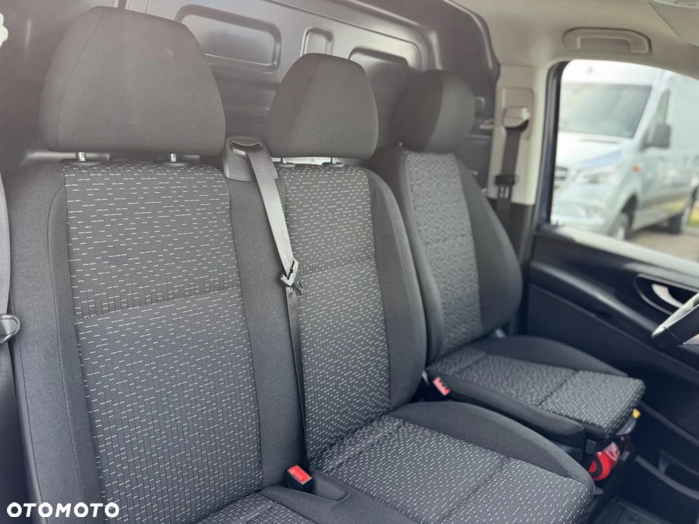 Mercedes-Benz Vito - 11