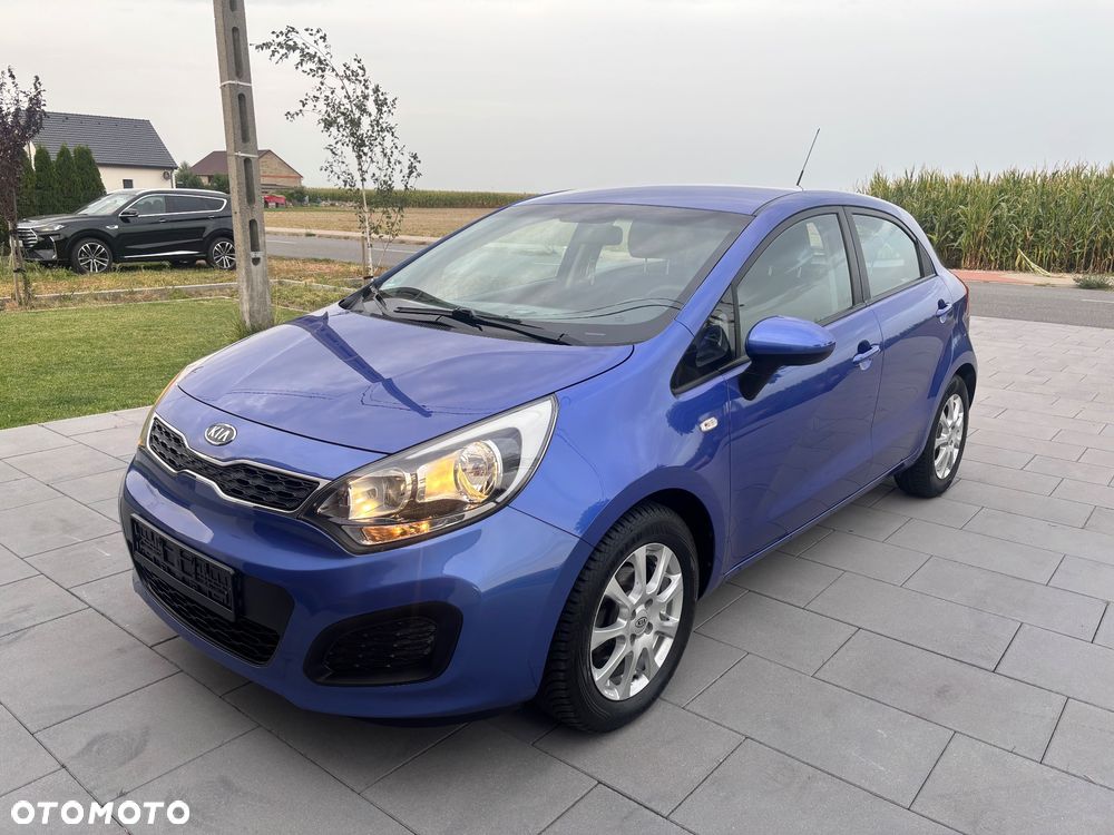 Kia Rio 1.2 Attract - 10