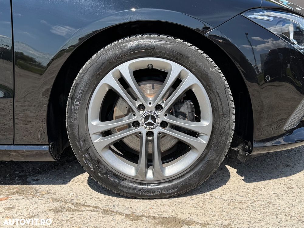 Mercedes-Benz CLA 180 7G-DCT Edition Progressive Line - 29