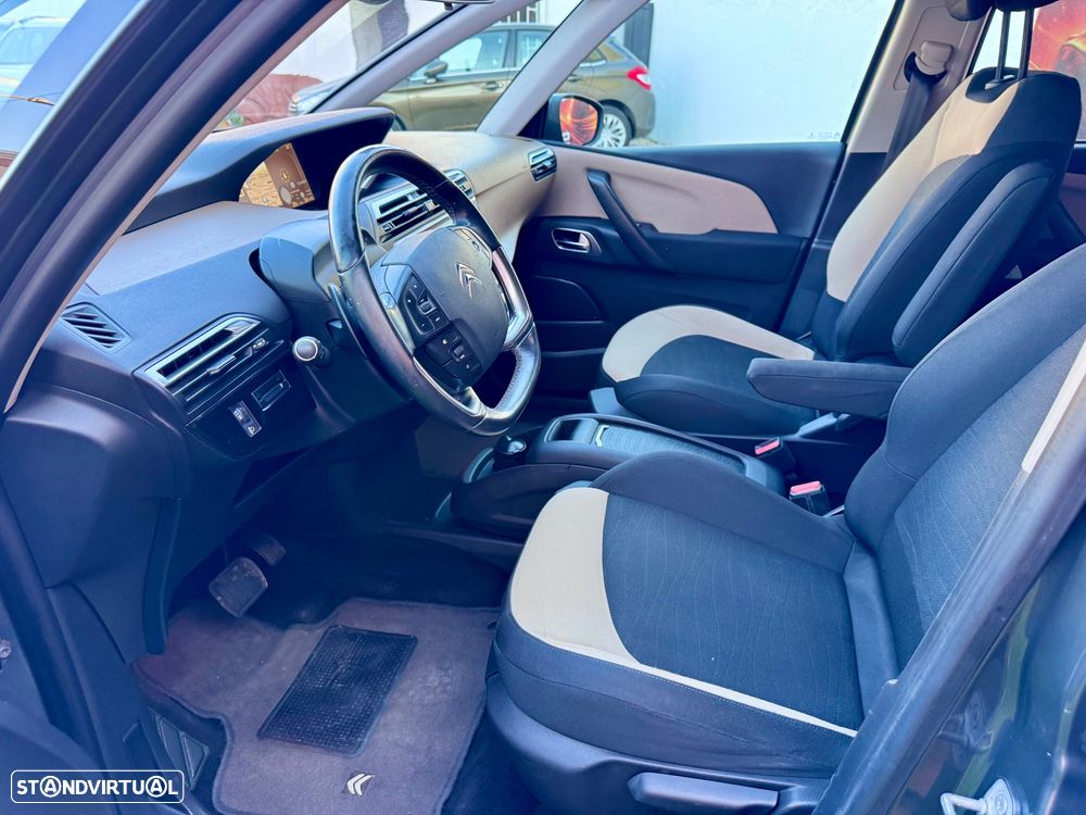 Citroën C4 Picasso - 15