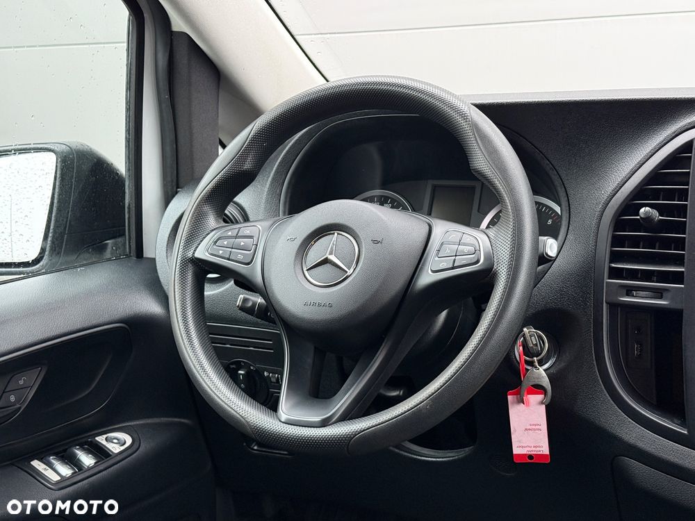 Mercedes-Benz Vito - 13