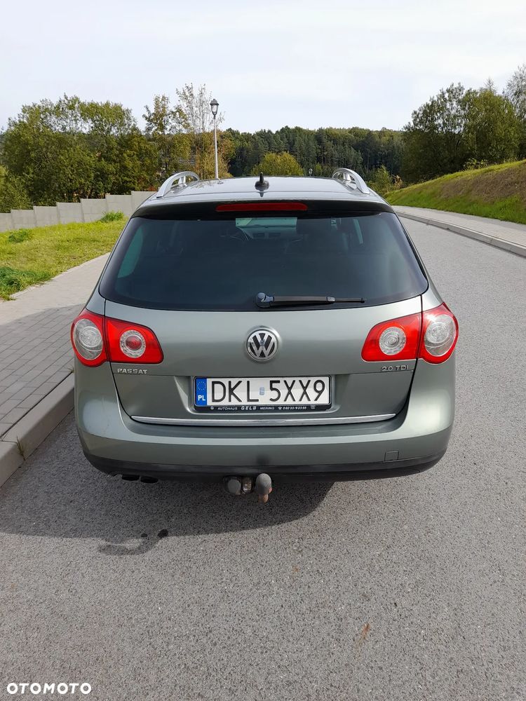 Volkswagen Passat - 6